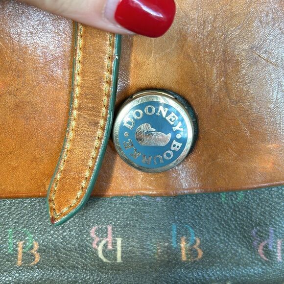 Dooney & Bourke Vintage shoulder bag impressive condition - Picture 14 of 17